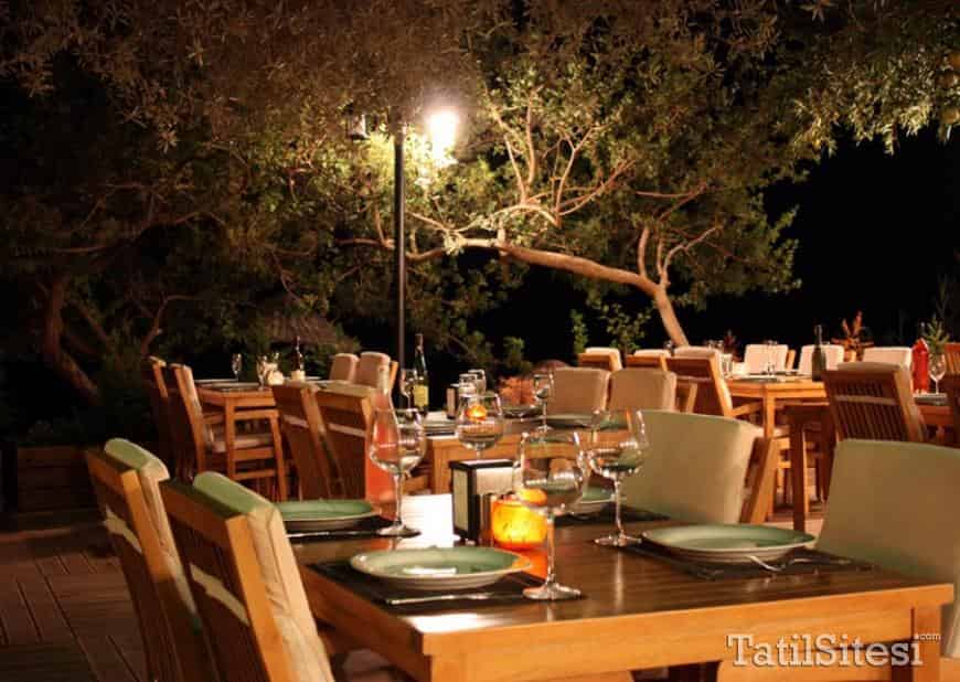 Suncity Hotel & Beach Club